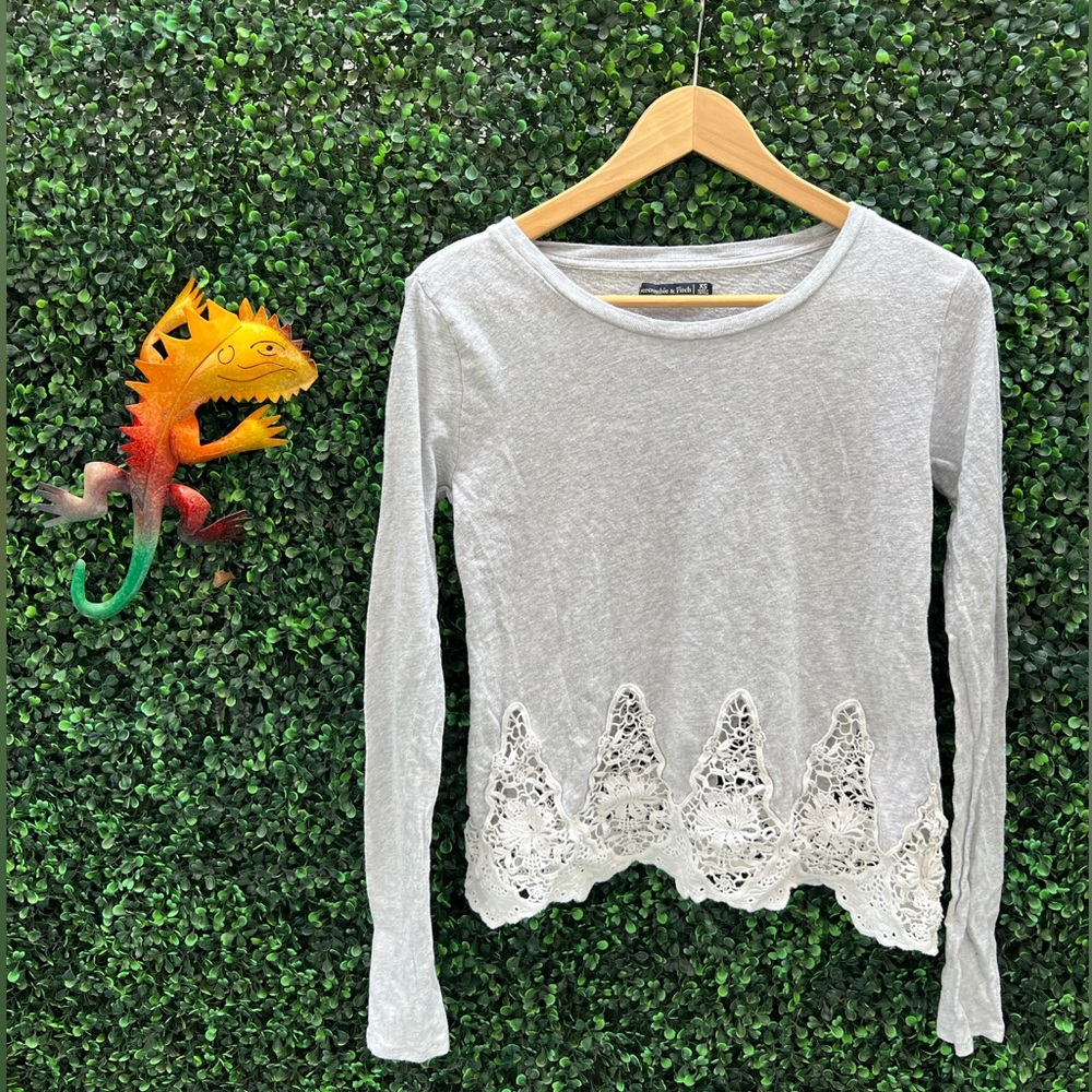 Stand out from the crowd with this unique top!